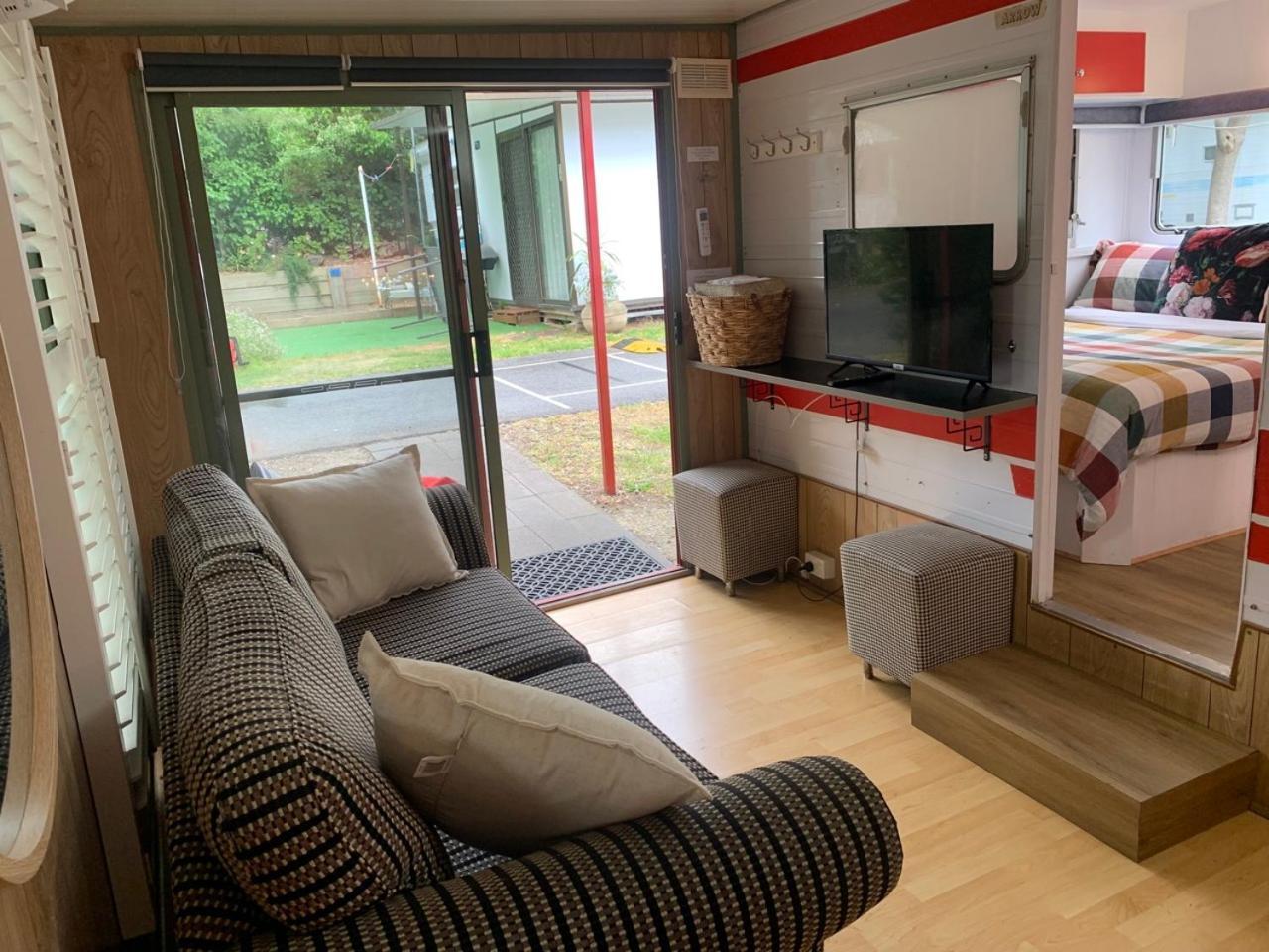 Mornington Peninsula Retro Caravans Рай Номер фото